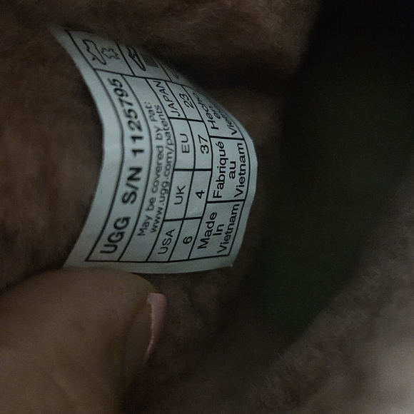 UGG Mini Bailey Bow Glimmer Boots - Starry Pink Metallic - Size 6 - Picture 7 of 12